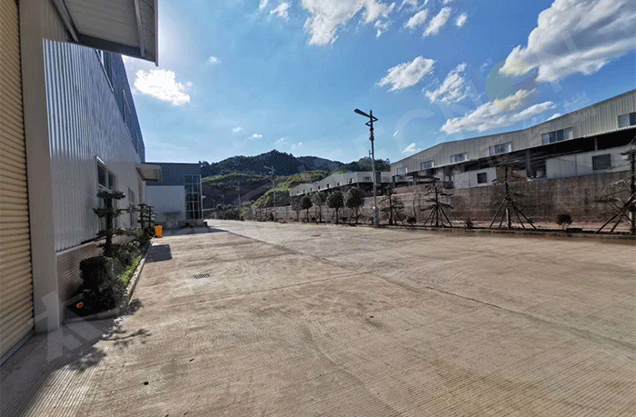 梅州市梅縣振聲智慧園區(qū)智慧燈桿屏.png
